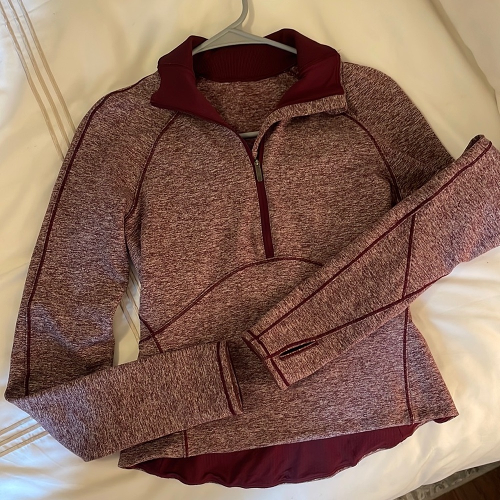 Lululemon form fitting quarter zip size small